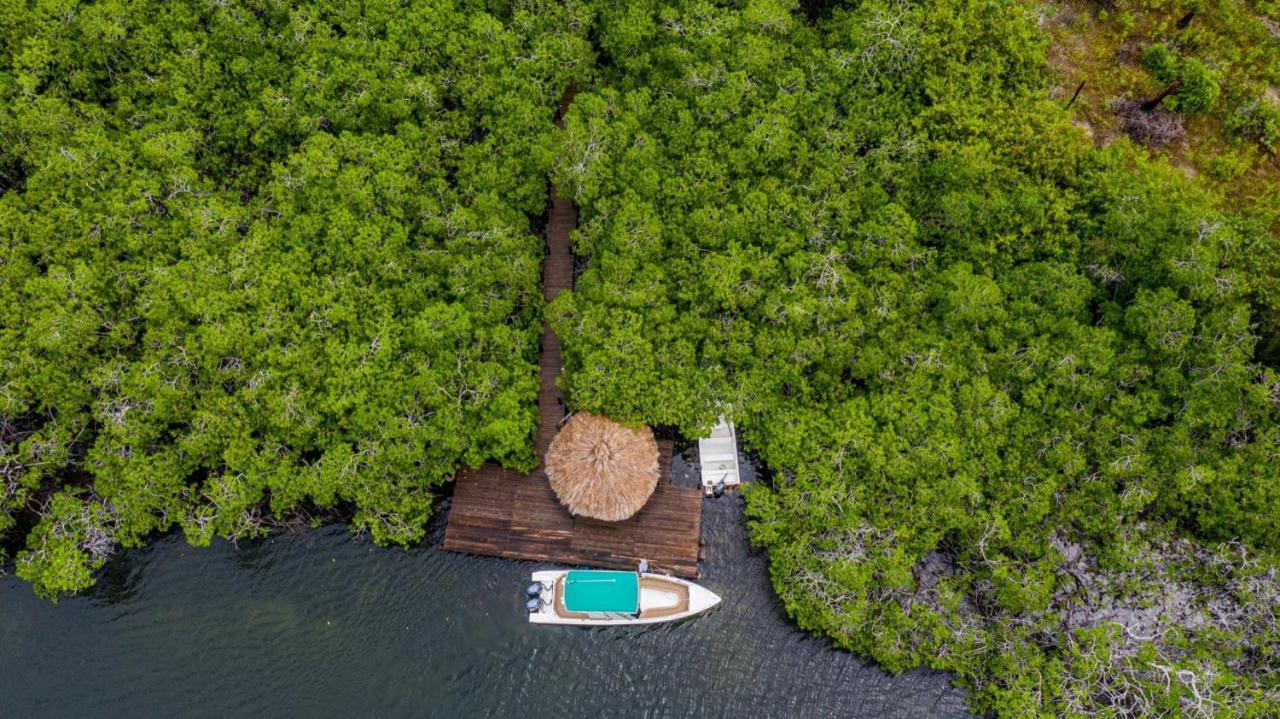 ホテル Sal Si Puedes Tintipan Island エクステリア 写真